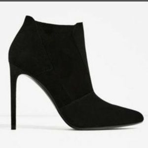 ZARA Stiletto Heel Suede Ankle Booties Size 5